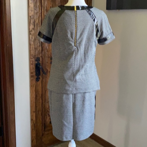 Vince Camuto two piece dress - Picture 2 of 6